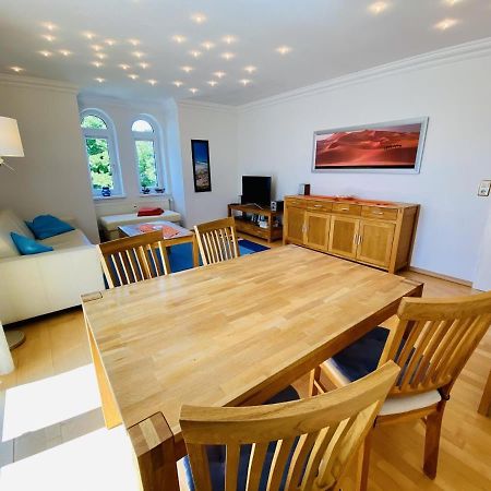 Schiller, wenige Schritte zum Strand Rostock Exterior foto