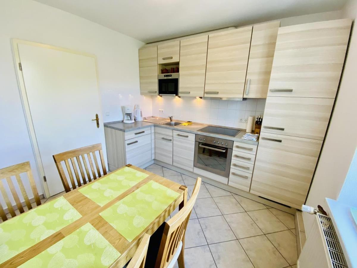 Schiller, wenige Schritte zum Strand Rostock Exterior foto