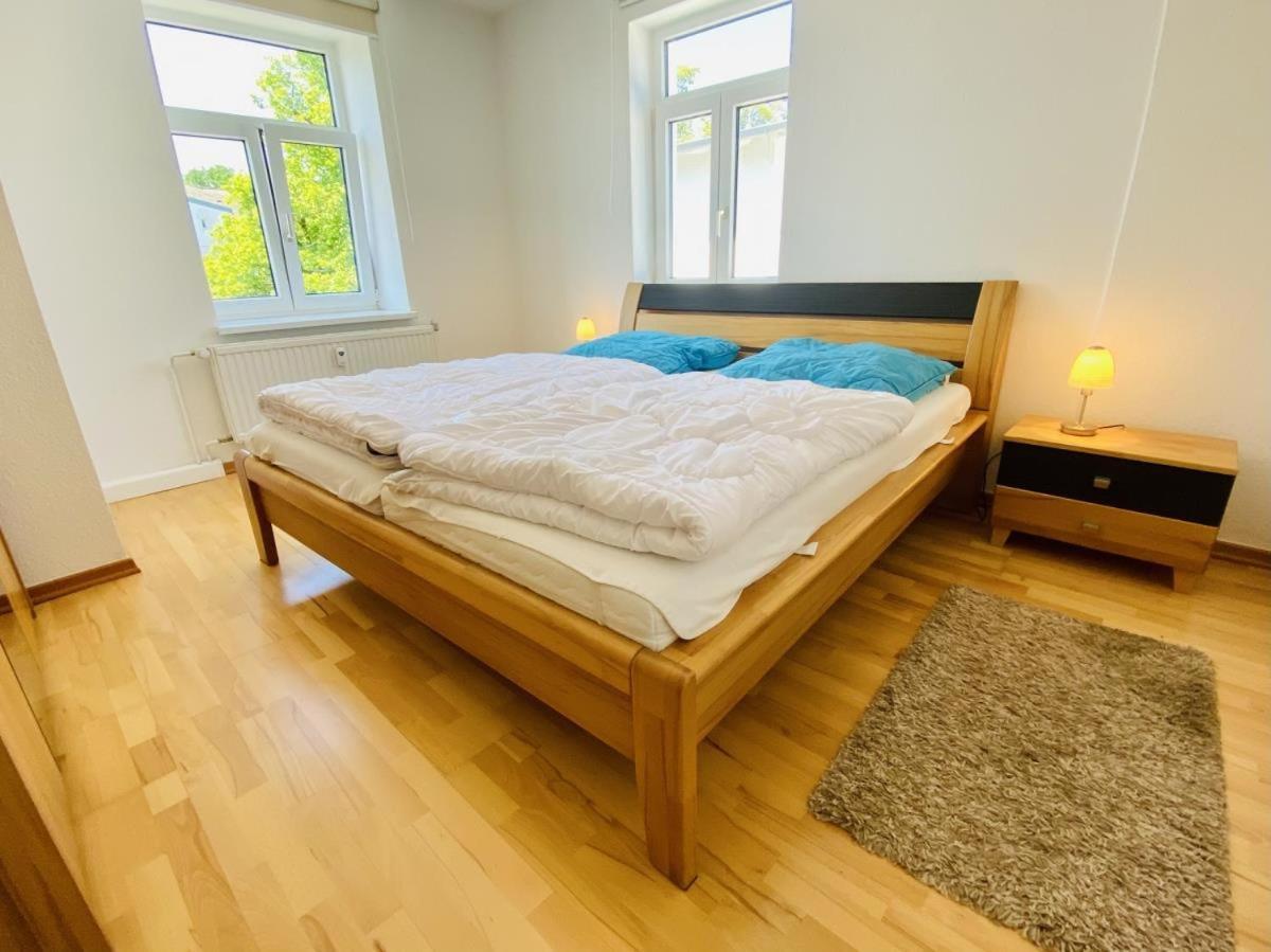 Schiller, wenige Schritte zum Strand Rostock Exterior foto